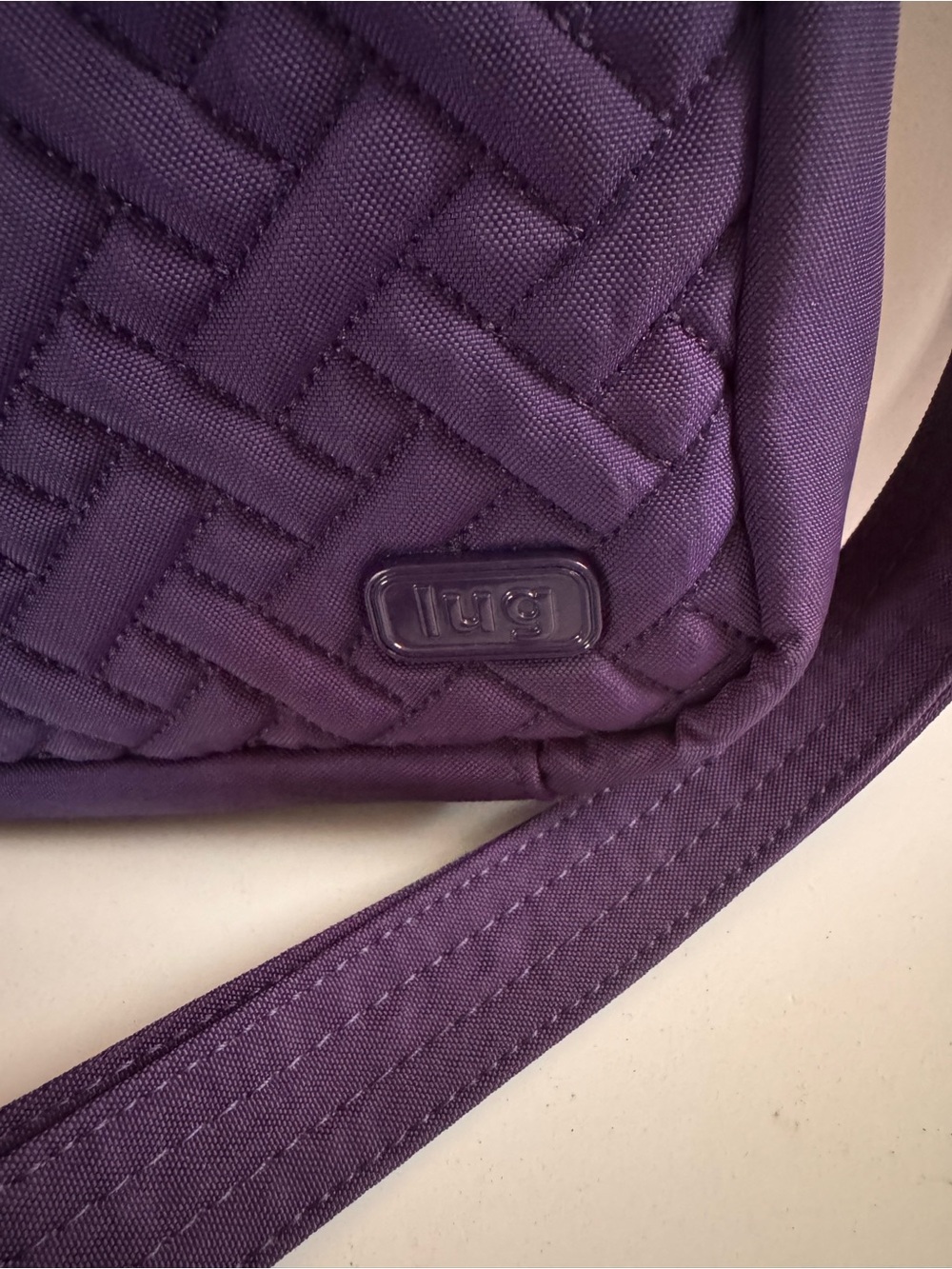 Lug Somersault Crossbody Bag Purple Quilted Organizer Travel Purse Floral Lining - Picture 4 of 14